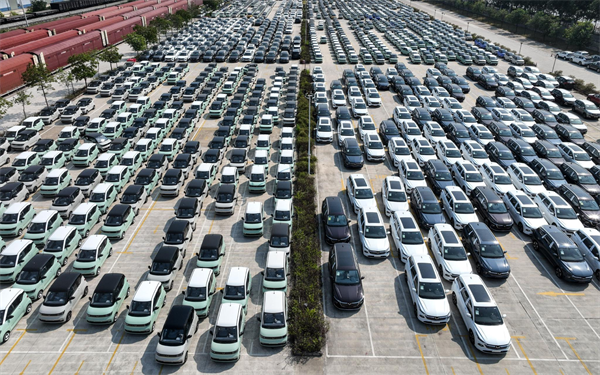 Los nuevos vehículos de energía de China están acelerando su entrada al mercado del Medio Oriente, con la inteligencia y la localización convirtiéndose en factores clave.